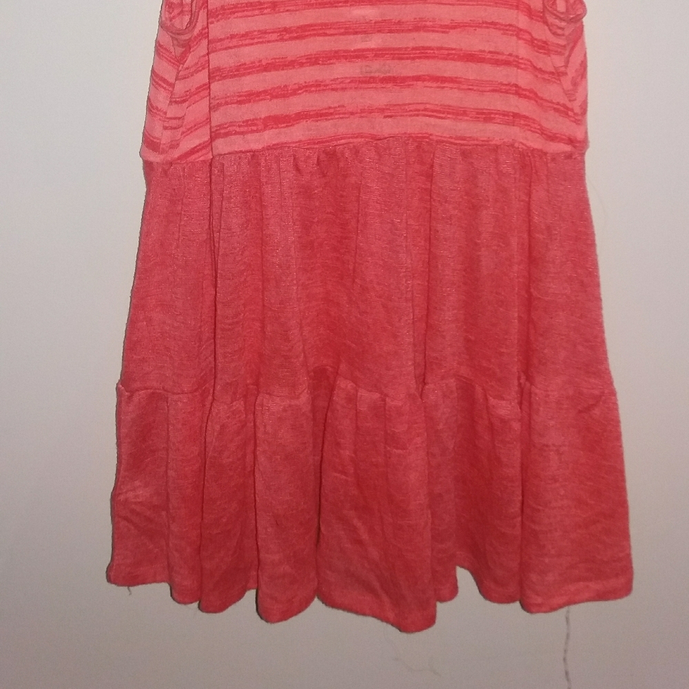 Top - Picture 2 of 3